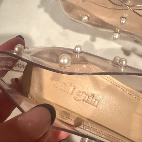 Cult Gaia Roxy Pearl Adorned Pointed Toe Clear Kitten Heels Size 39.5/9.5 - Picture 4 of 7